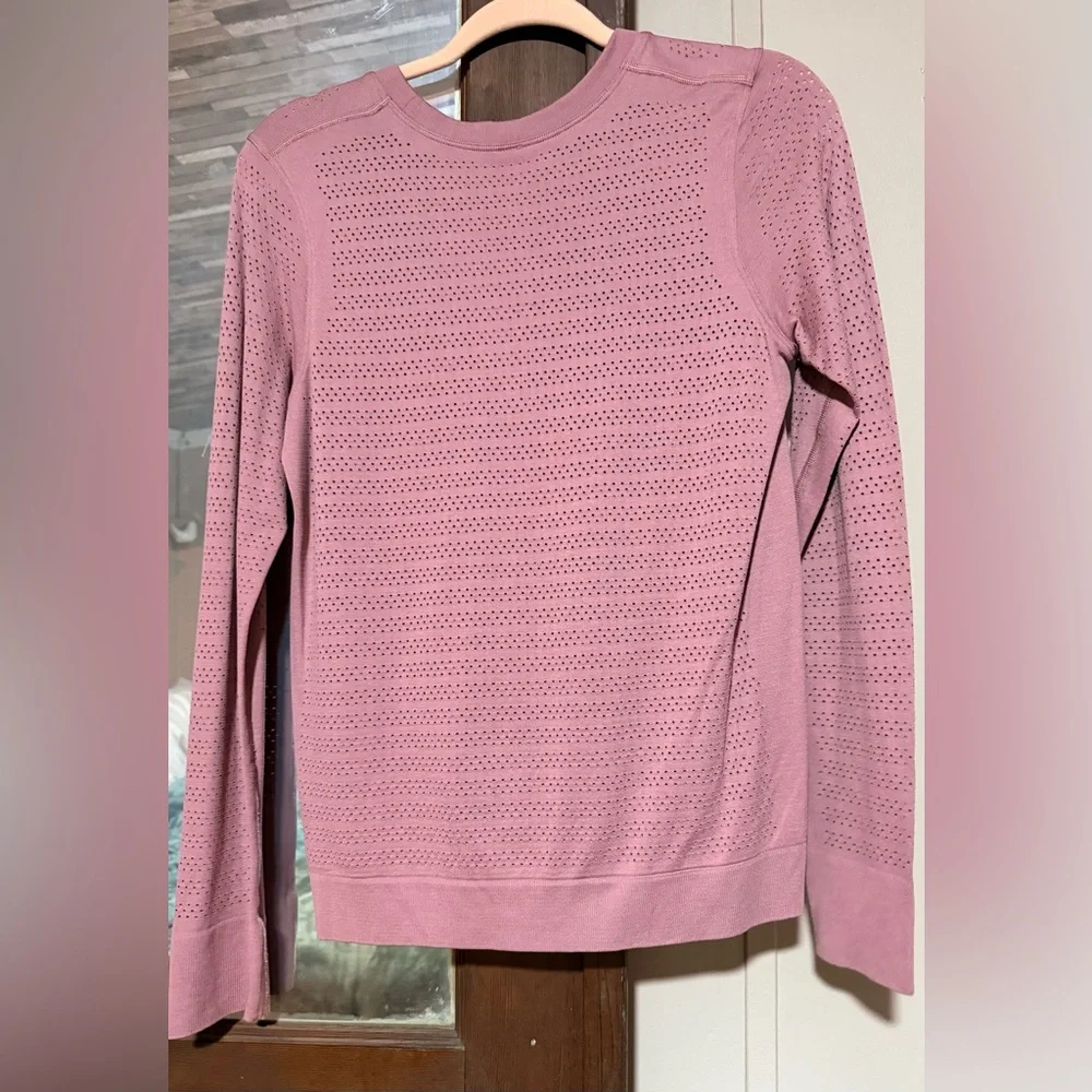 Lululemon Breeze By Long Sleeve - Picture 4 of 7
